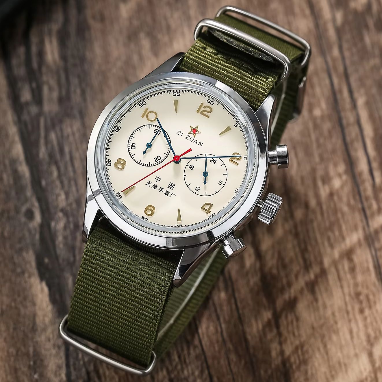 Vintage Fashion Boutique - Men's Watches 1963 Pilot Automatic Watch