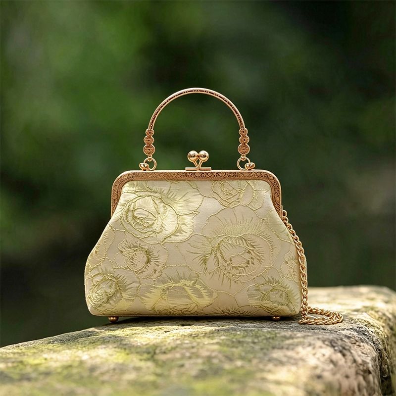 Vintage Floral Embroidery Kiss - Vintage Fashion In Chinese ulasan dan harga