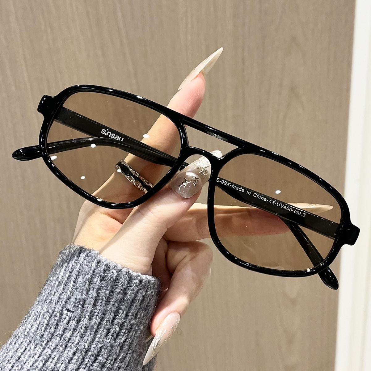 New Retro Oval Women Sunglasse - Vintage Fashion Design ulasan dan harga