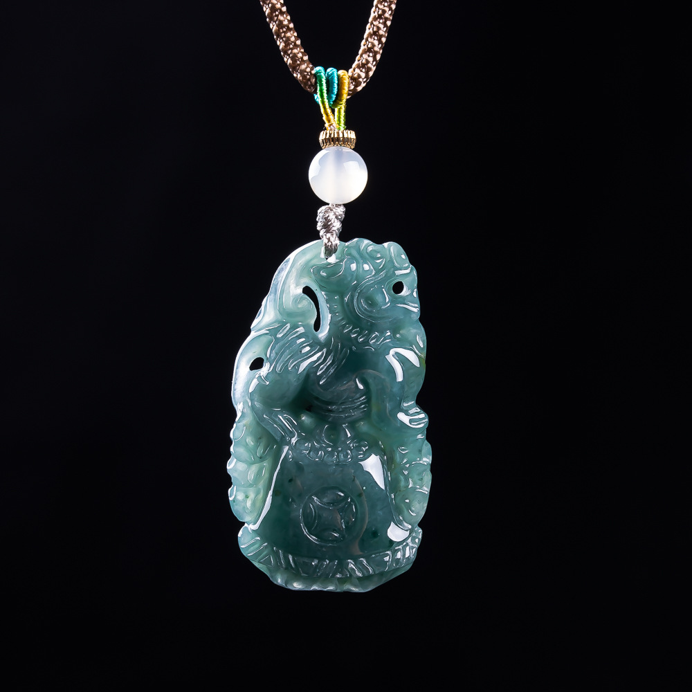Burmese Jadeite Pixiu Pendant  - Vintage Fashion Design ulasan dan harga