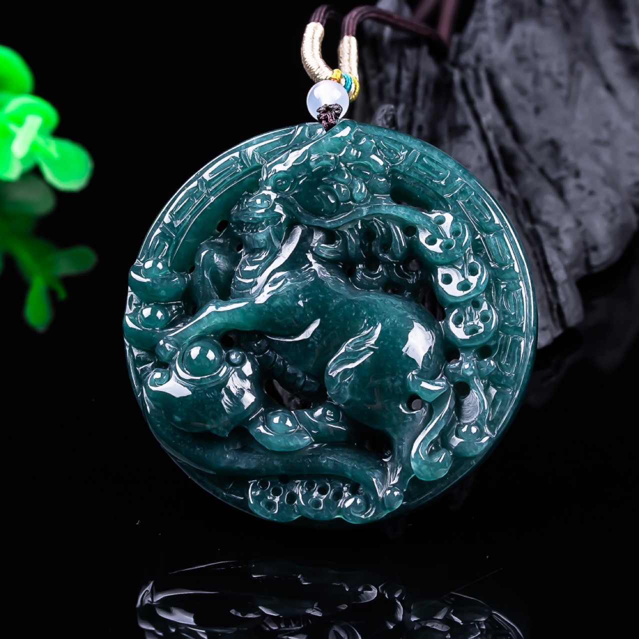 Burmese Jadeite Dragon Pendant - Usa Vintage Fashion ulasan dan harga